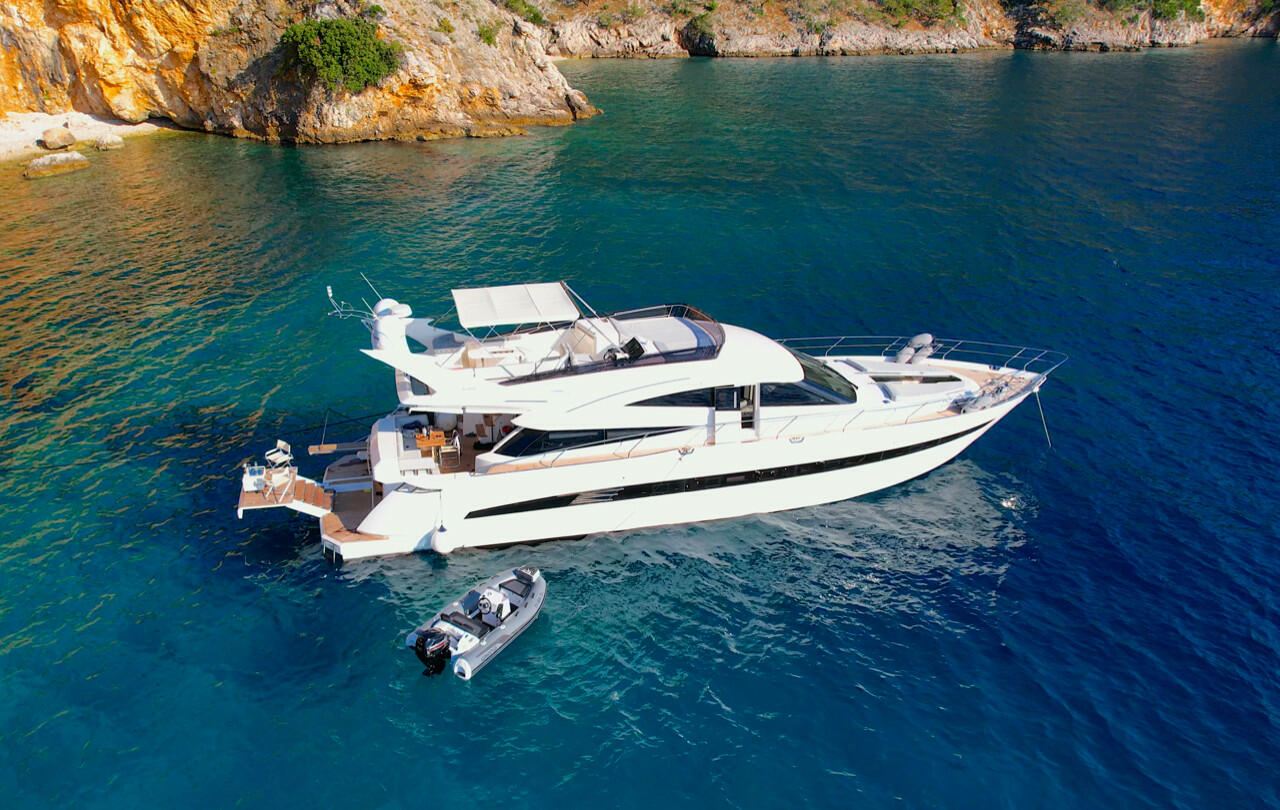 Galeon 640 Fly — photo 1