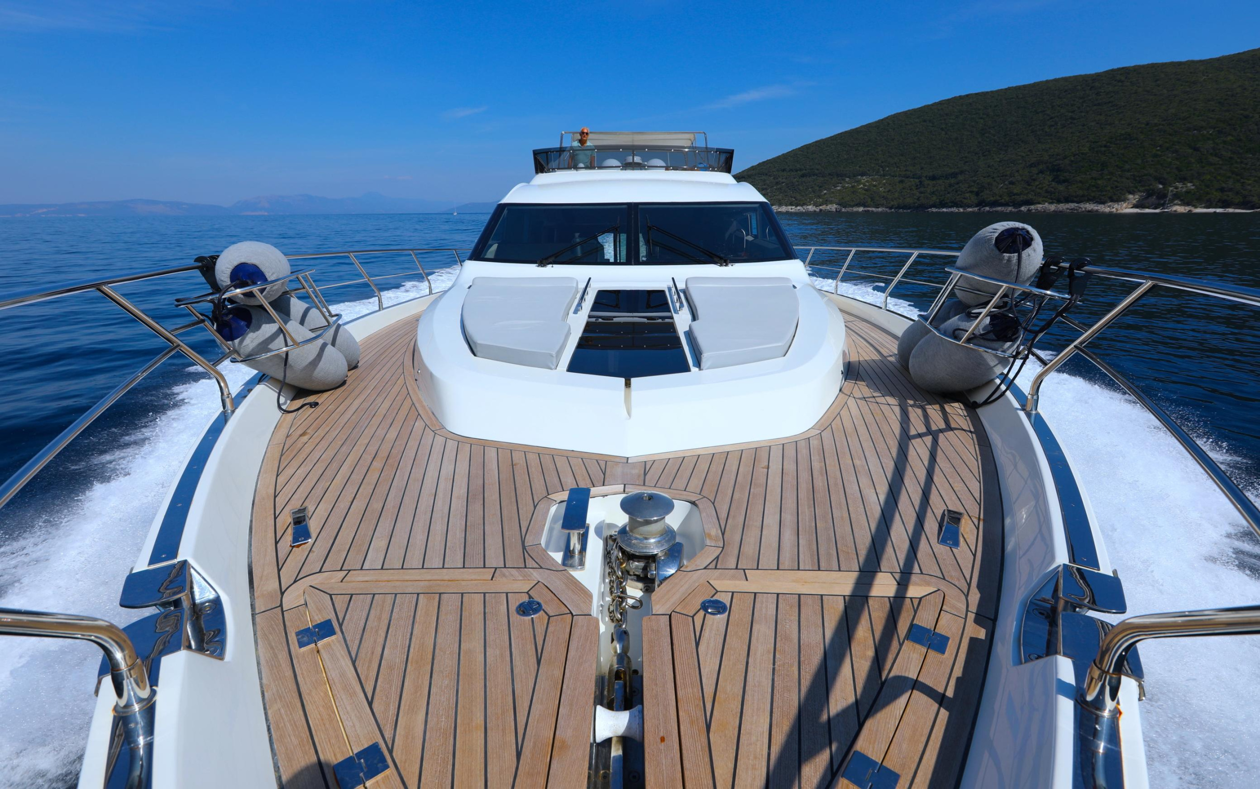 Galeon 640 Fly — photo 7