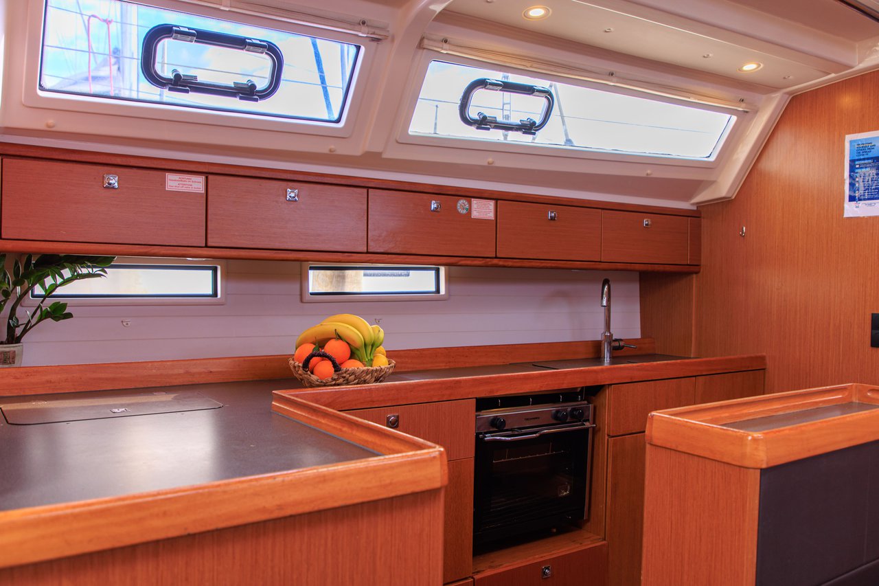 Bavaria Cruiser 46 - 4 cab. — photo 13