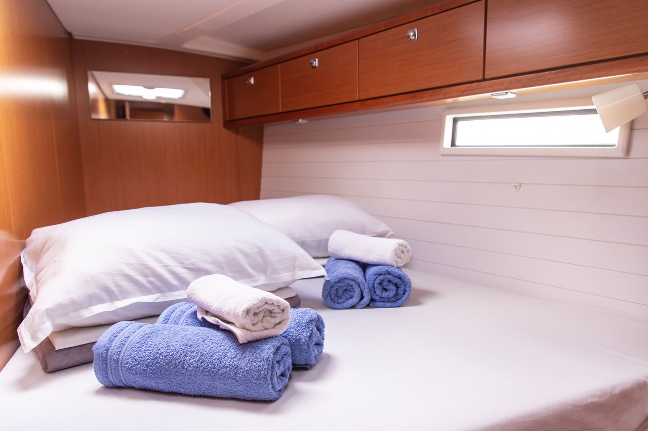 Bavaria Cruiser 51 — photo 14