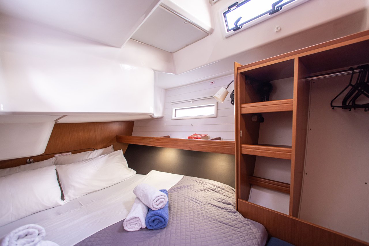 Bavaria Cruiser 51 — photo 17