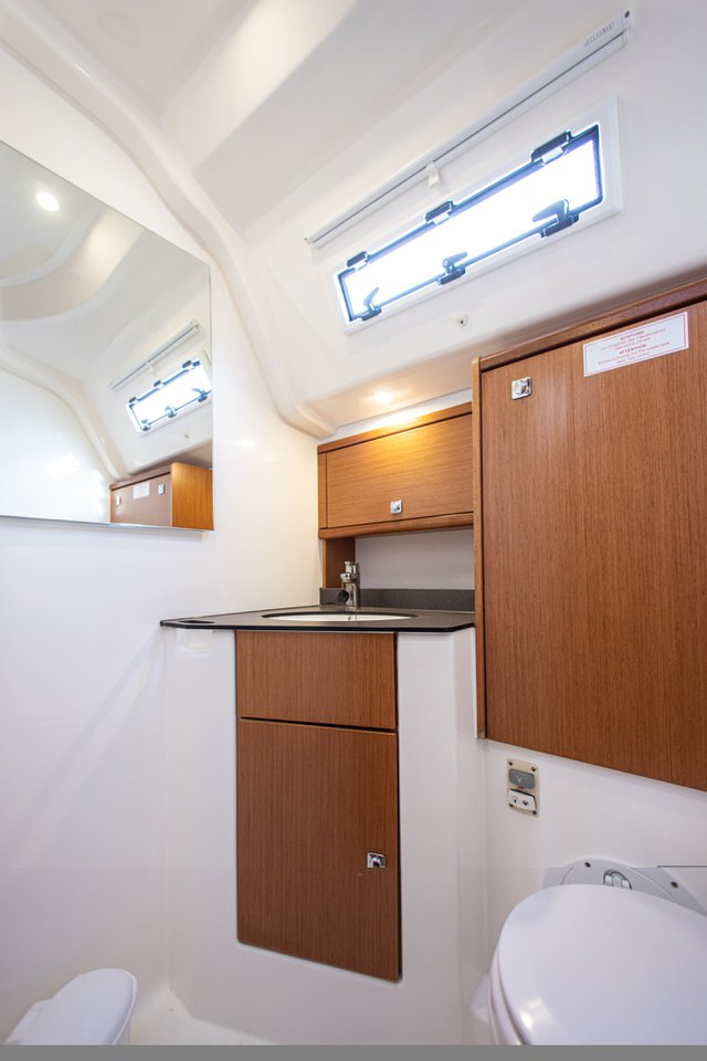 Bavaria Cruiser 51 — photo 26