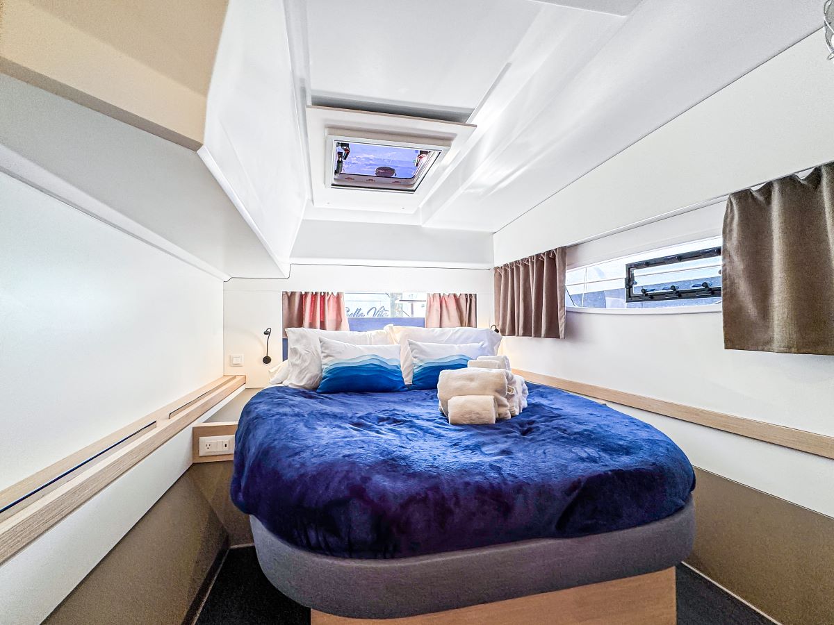 Fountaine Pajot Astrea 42 Maestro — photo 17