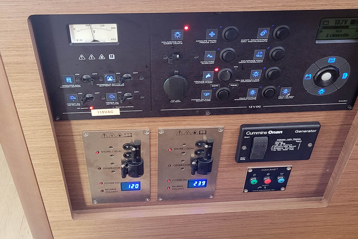 Lagoon 42 - 4 + 2 cab. — photo 35