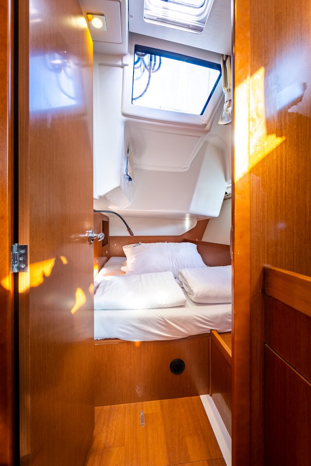 Oceanis 41.1 — photo 12