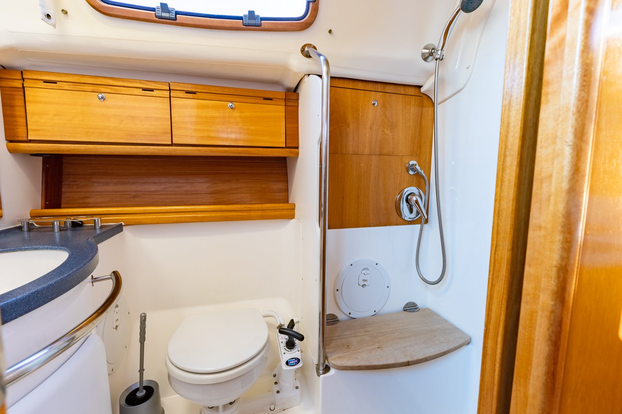 Bavaria 39 Cruiser — photo 15