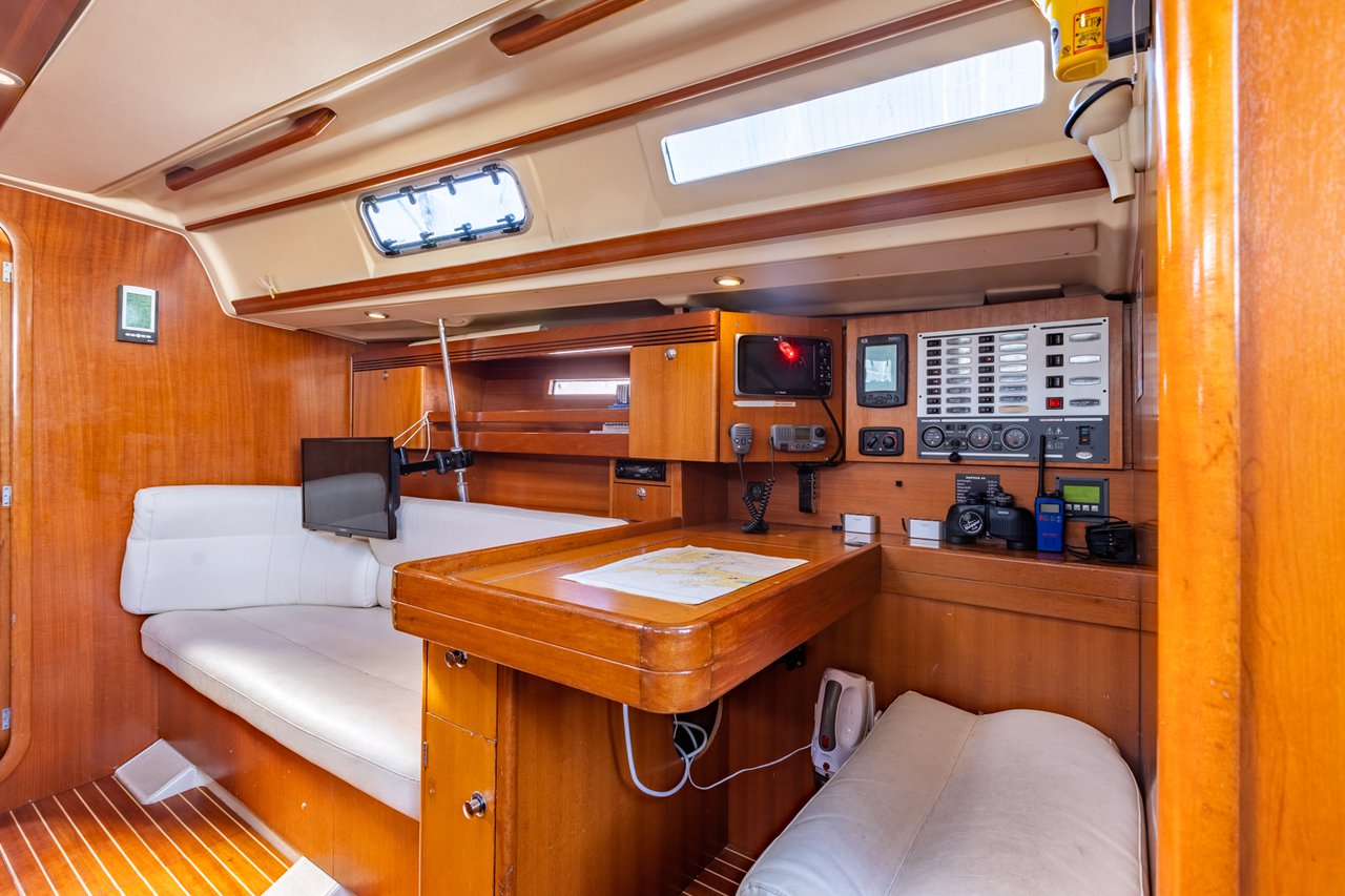 Dufour 44 - 4 cab.* — photo 8