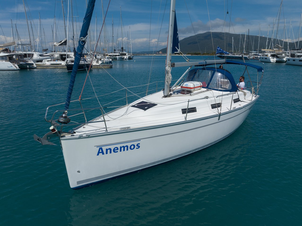 Bavaria Cruiser 32 — photo 1