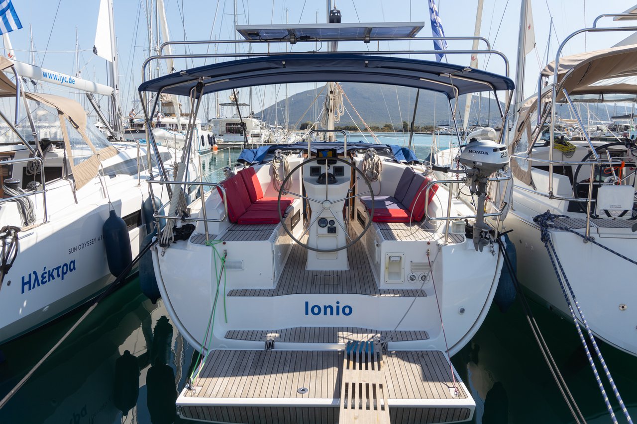 Bavaria Cruiser 36 — photo 4