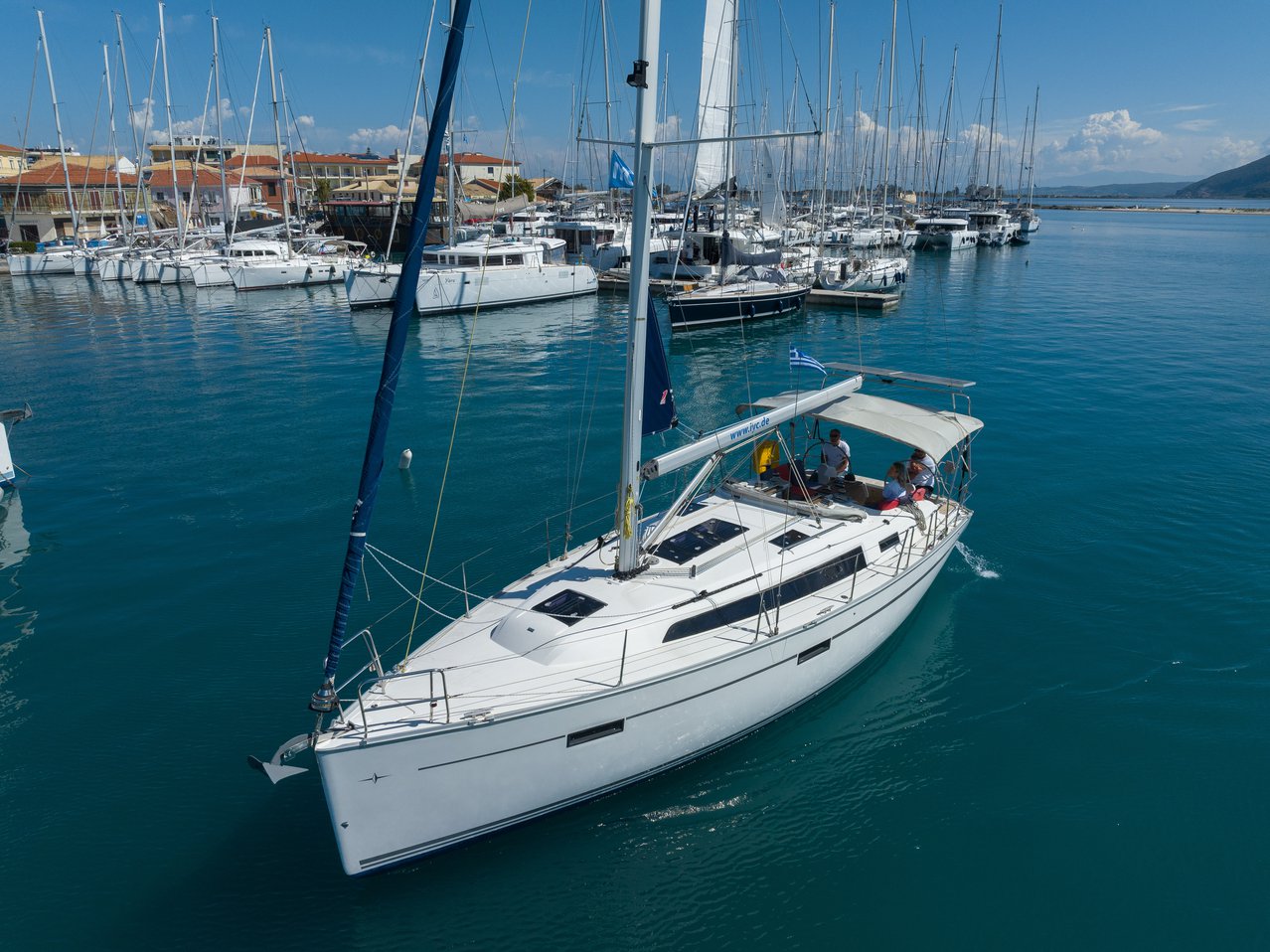 Bavaria Cruiser 37 - 3 cab. — photo 1