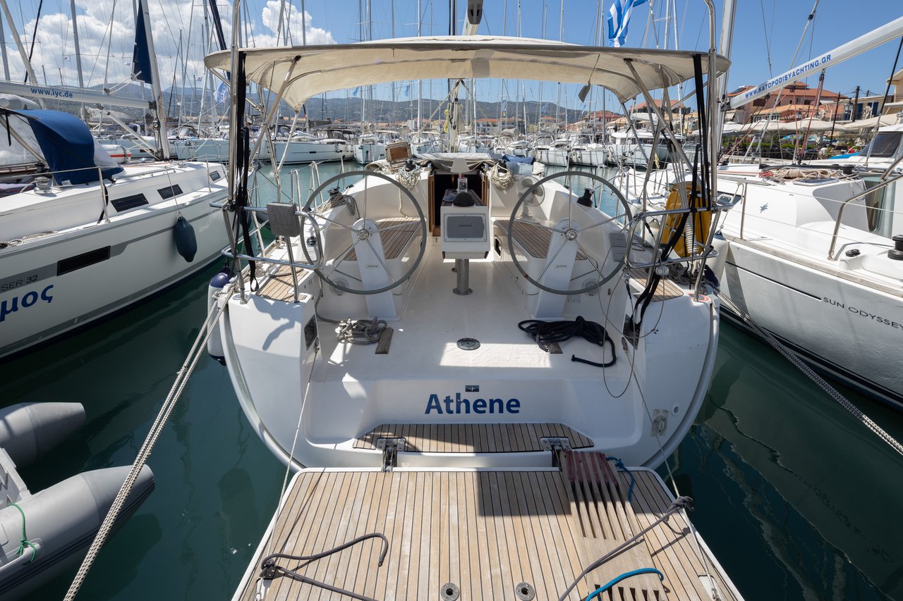 Bavaria Cruiser 37 - 3 cab. — photo 7