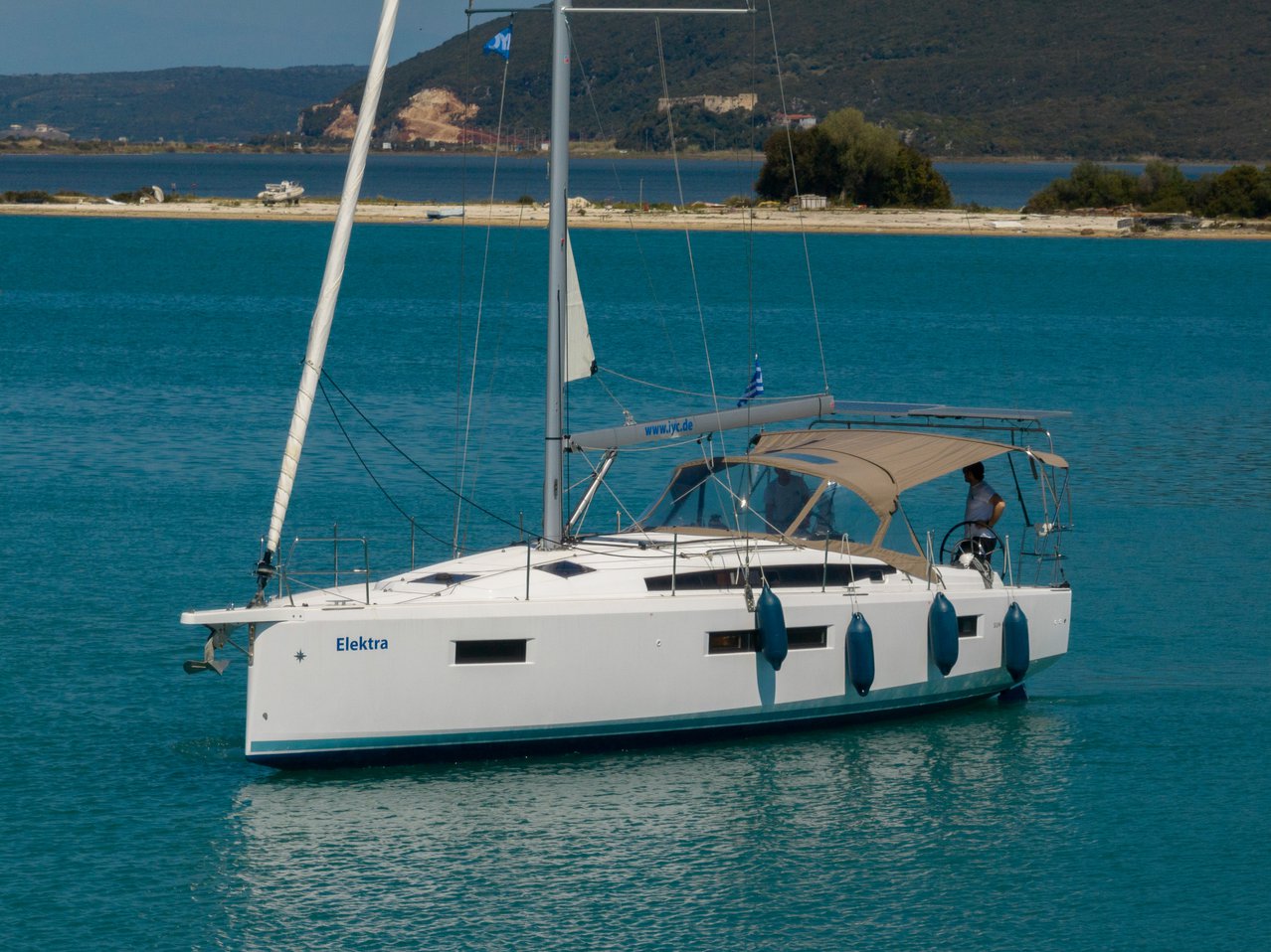 Sun Odyssey 410 - 3 cab. — photo 1