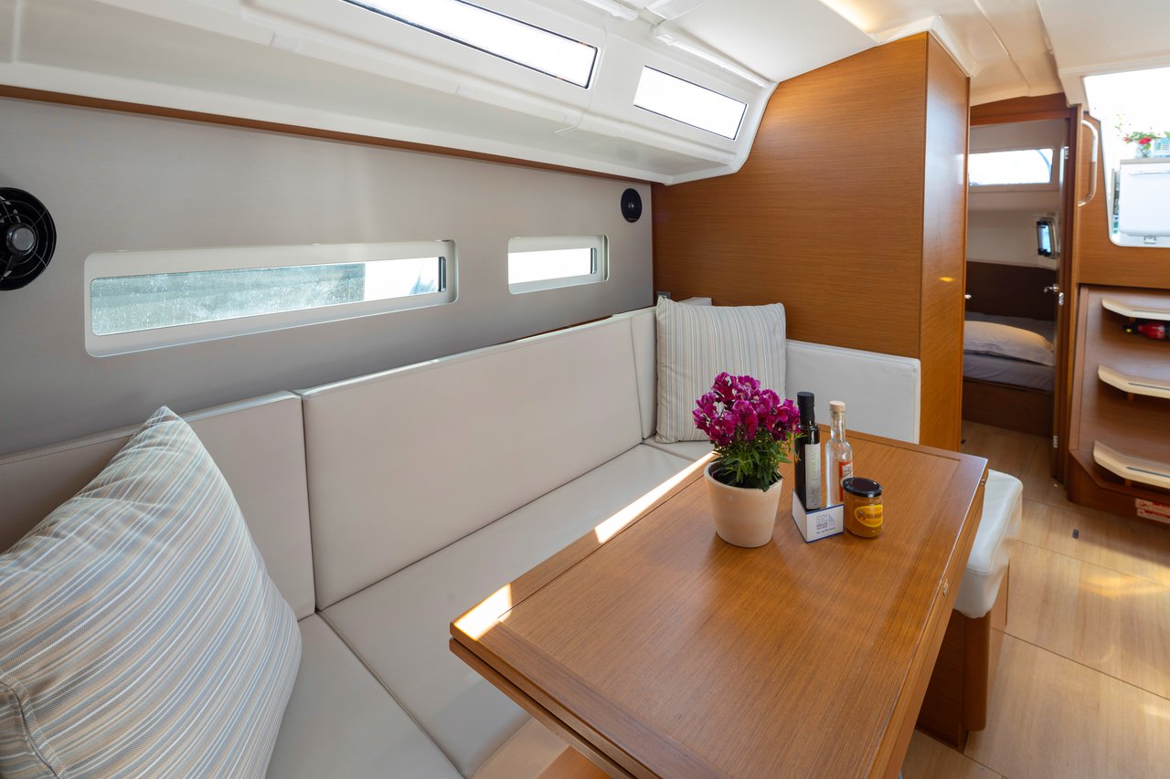 Sun Odyssey 410 - 3 cab. — photo 15