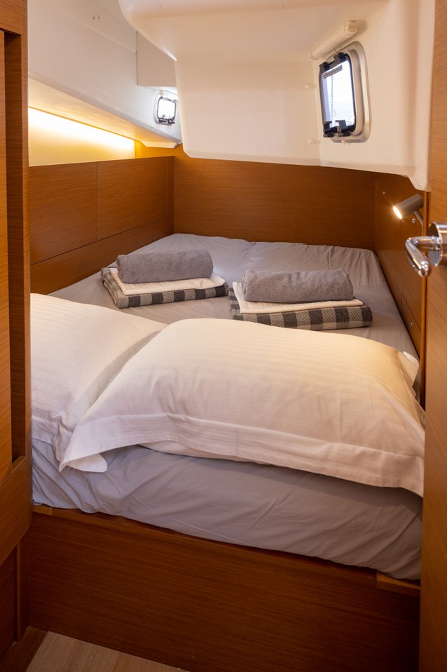 Sun Odyssey 410 - 3 cab. — photo 17