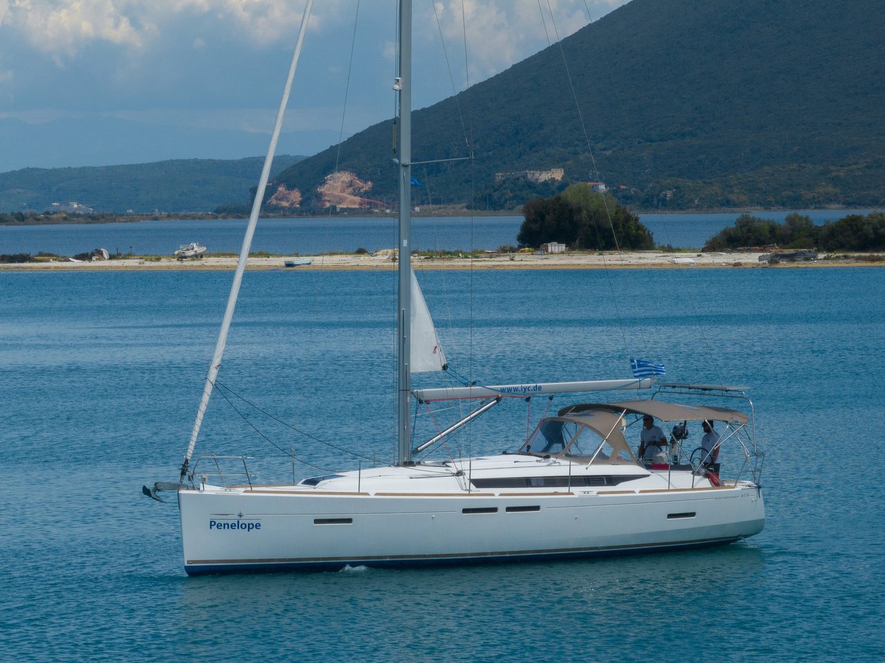 Sun Odyssey 419 - 3 cab. — photo 3