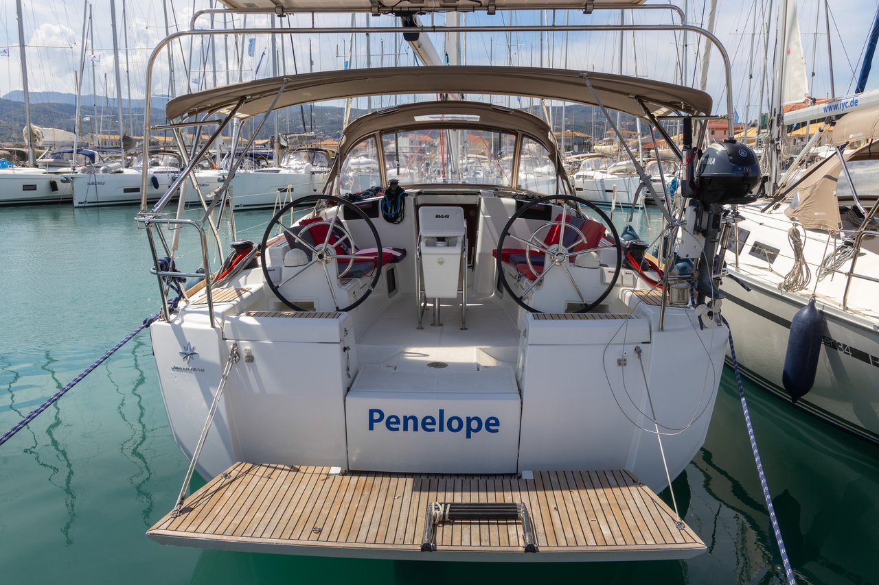 Sun Odyssey 419 - 3 cab. — photo 7