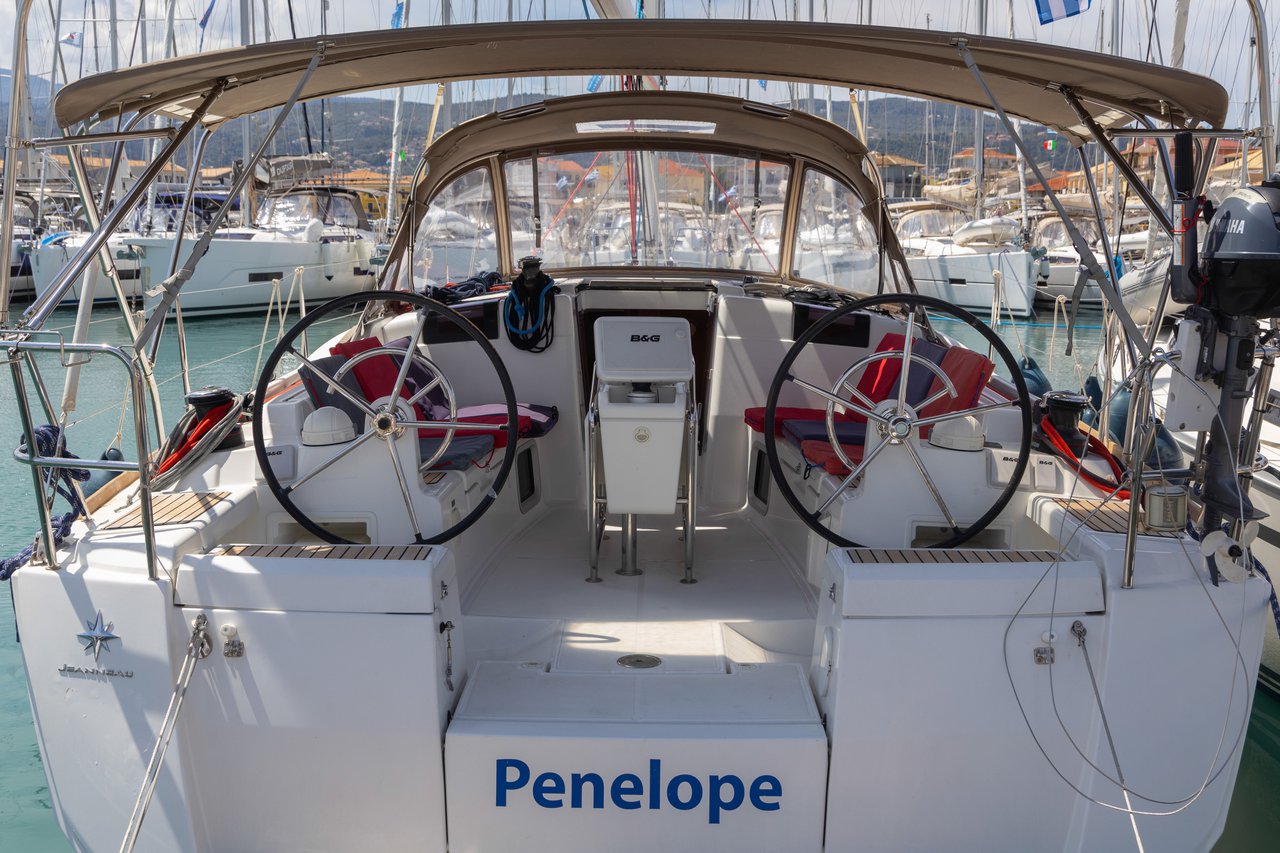 Sun Odyssey 419 - 3 cab. — photo 8