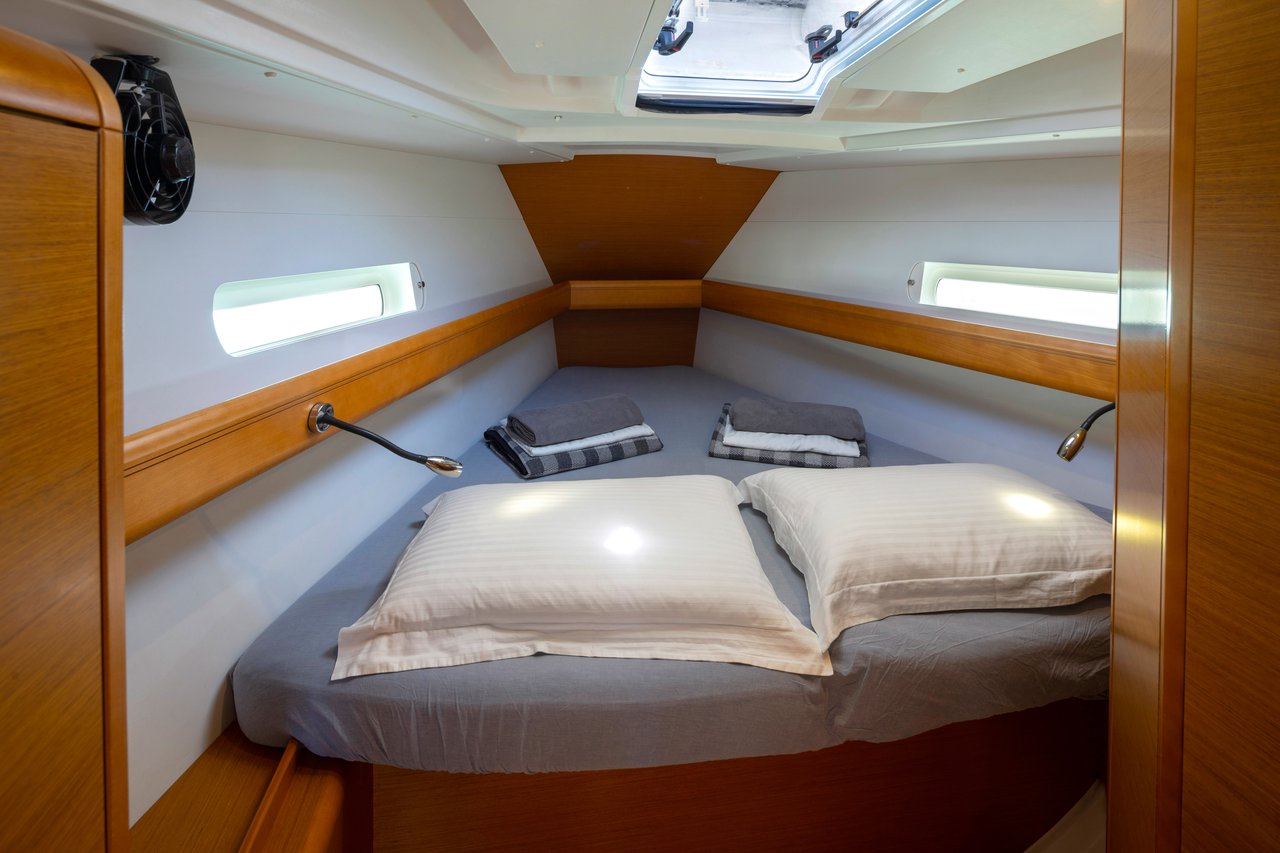Sun Odyssey 419 - 3 cab. — photo 12