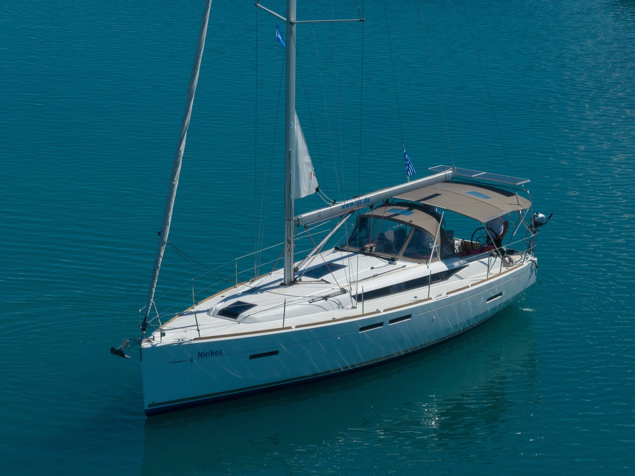 Sun Odyssey 419 - 3 cab. — photo 1