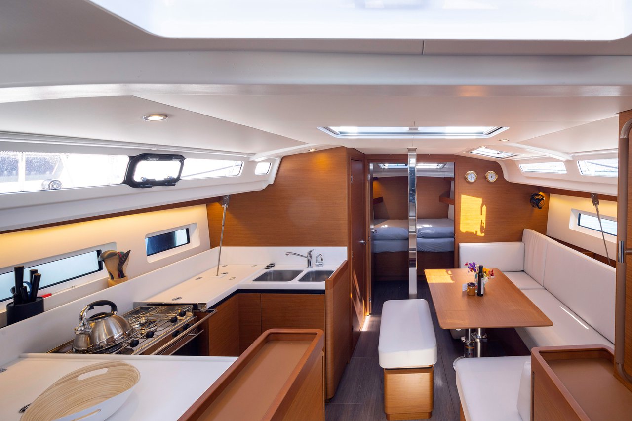 Sun Odyssey 440 - 4 cab. — photo 11