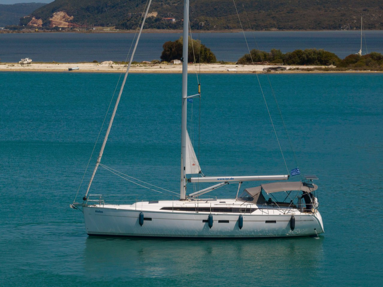 Bavaria Cruiser 46 Style - 4 cab. — photo 3