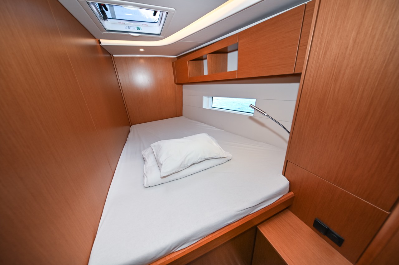 Bavaria C50 - 5 cab. — photo 25