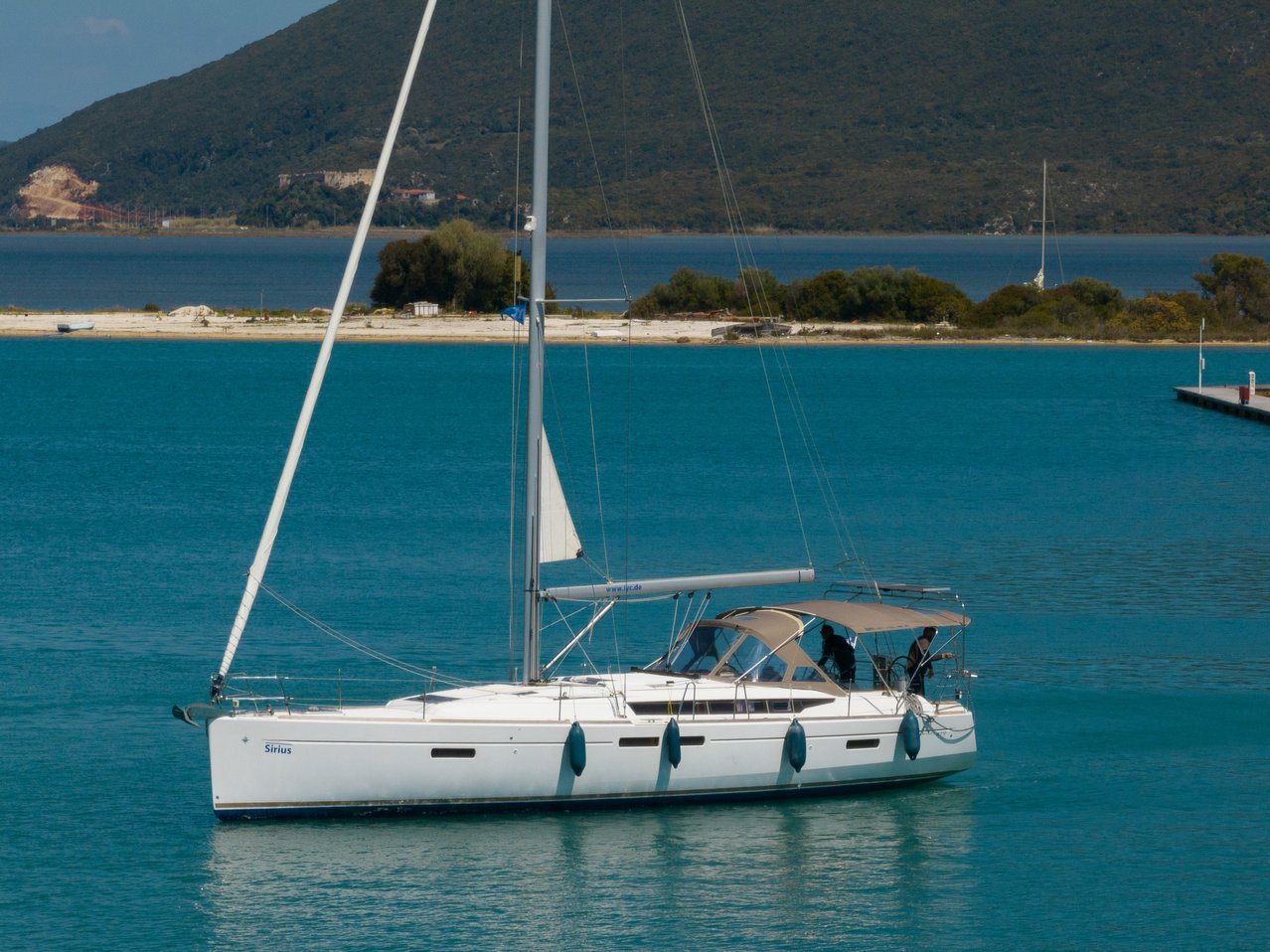 Sun Odyssey 479 - 4 cab. — photo 1
