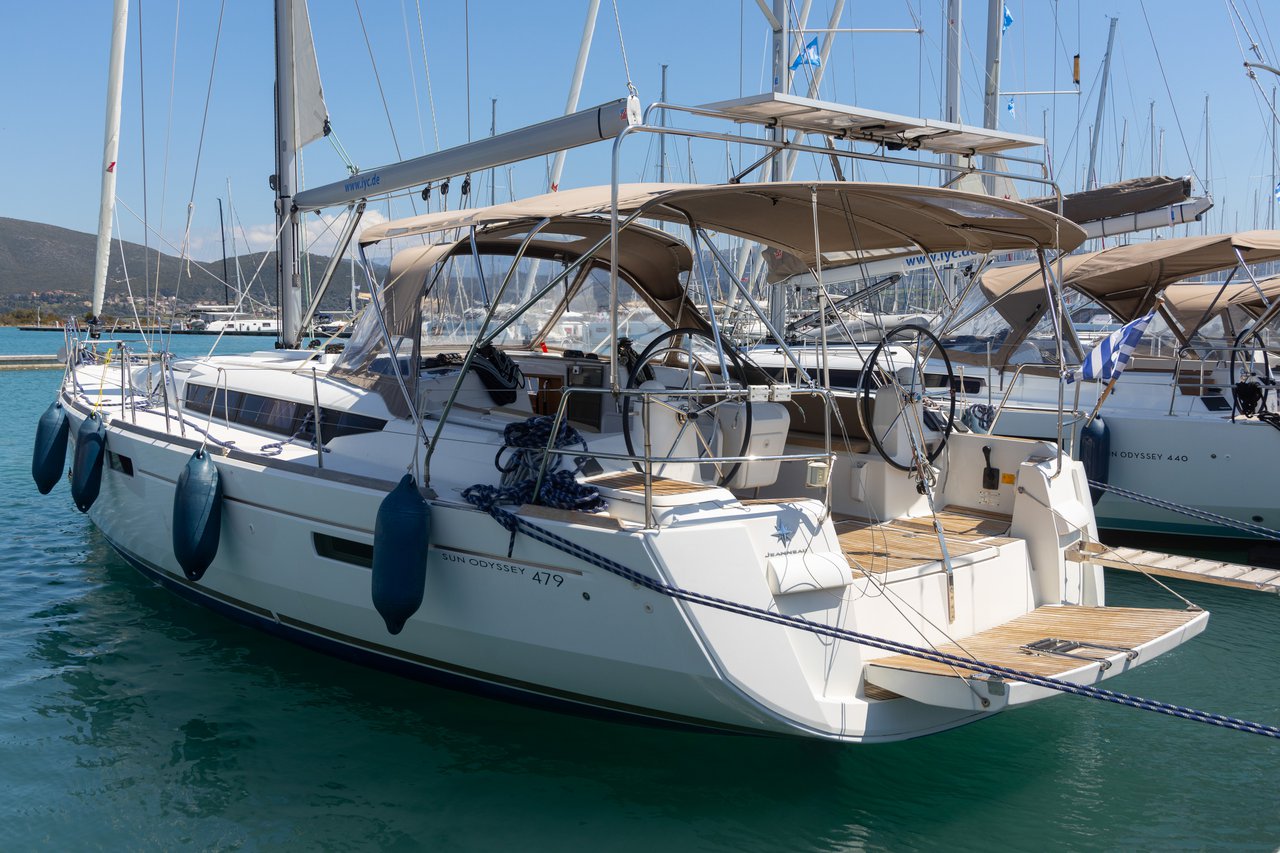 Sun Odyssey 479 - 4 cab. — photo 8