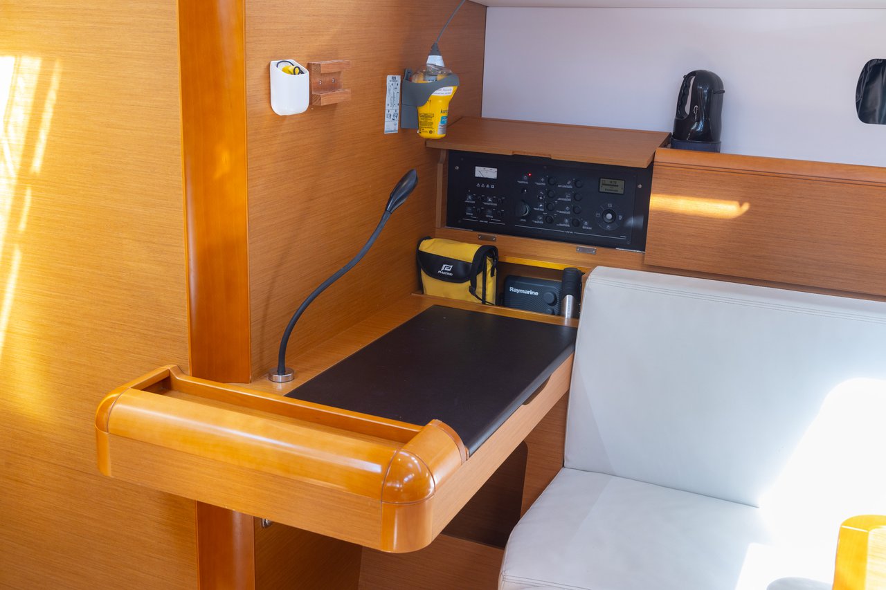 Sun Odyssey 479 - 4 cab. — photo 12