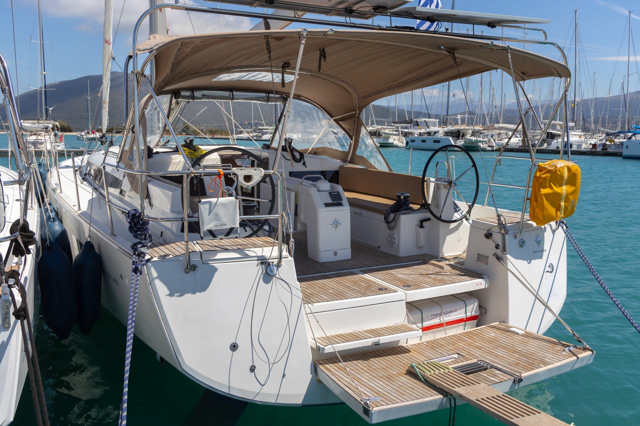Sun Odyssey 490 - 5 + 1 cab. — photo 7