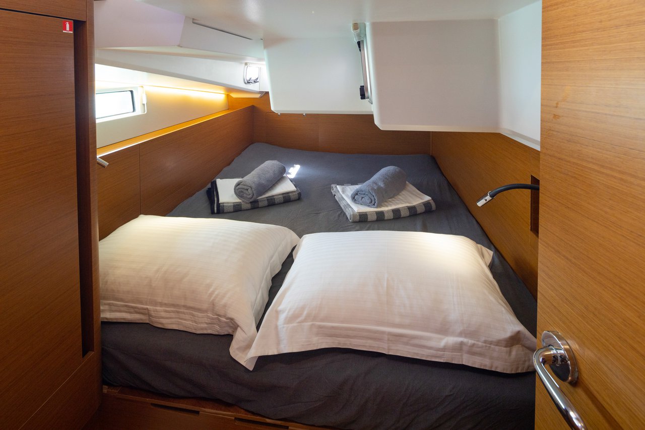 Sun Odyssey 490 - 5 + 1 cab. — photo 15