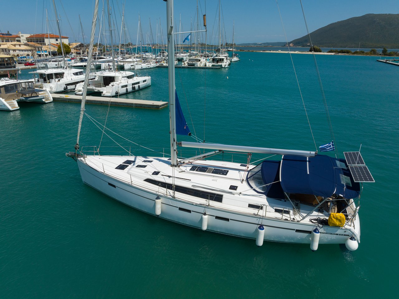 Bavaria Cruiser 51 — photo 5