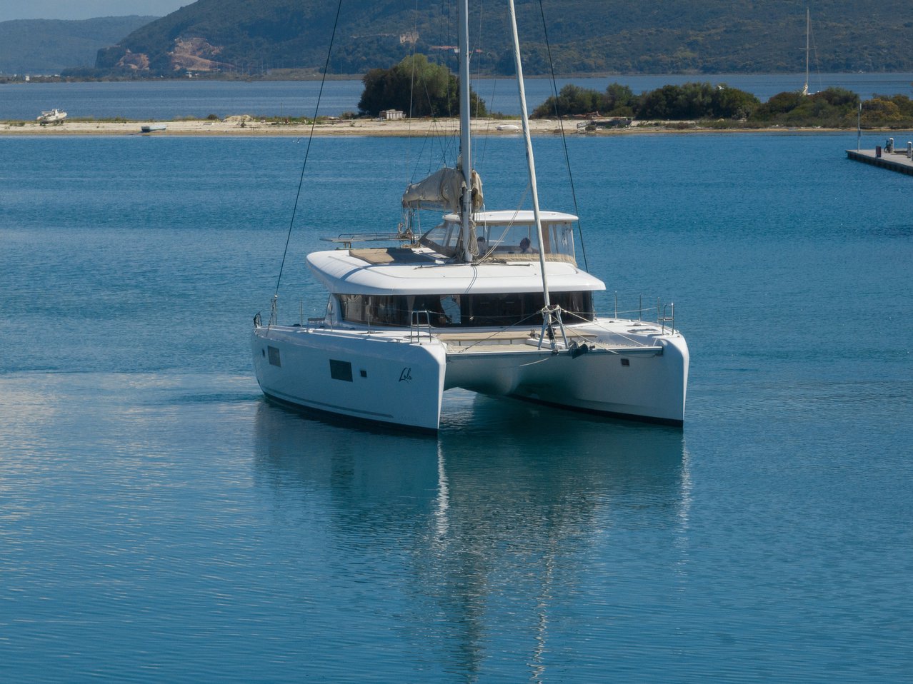 Lagoon 42 - 4 + 2 cab. — photo 4