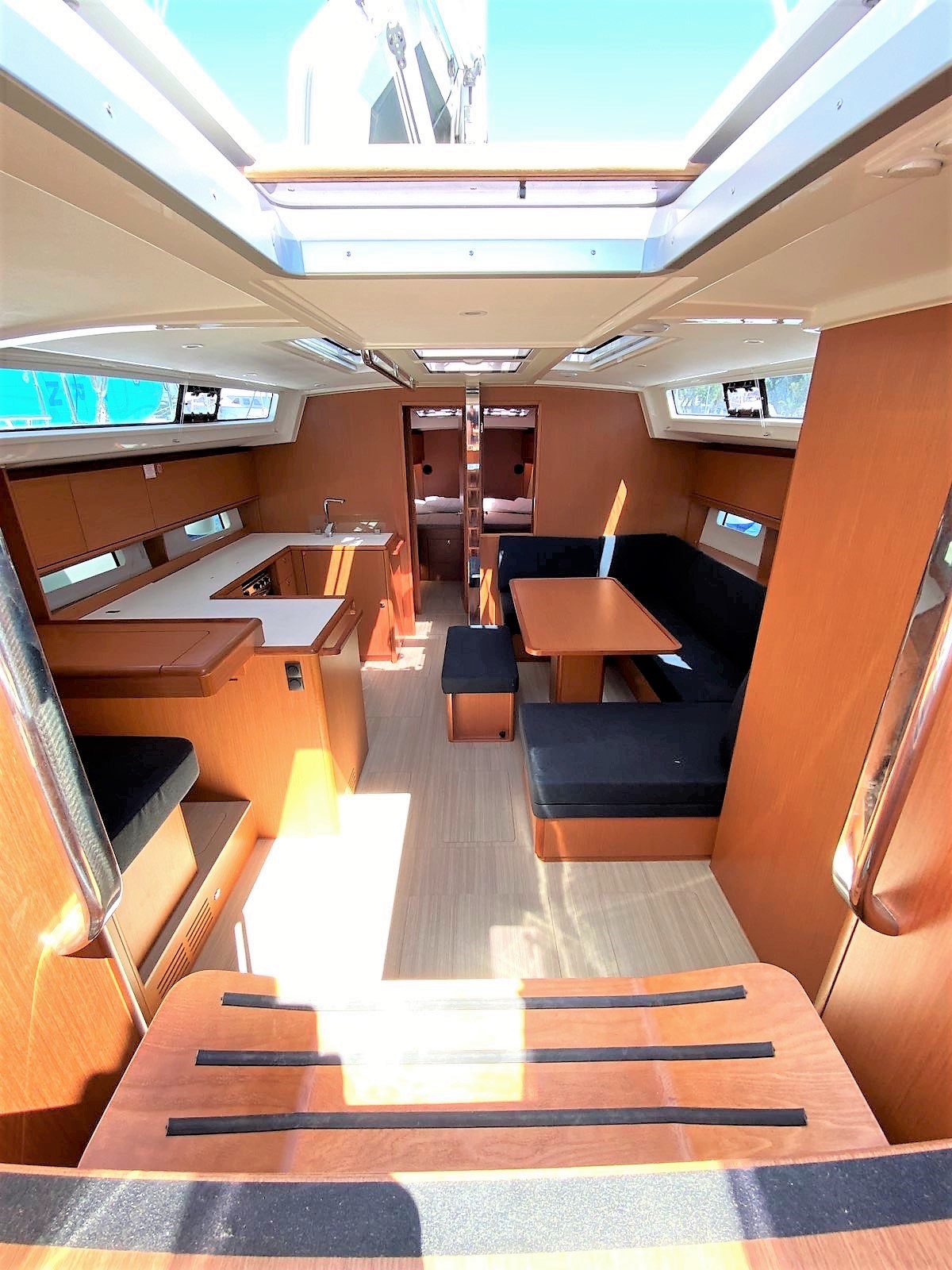 Bavaria C46 - 5 cab. — photo 10