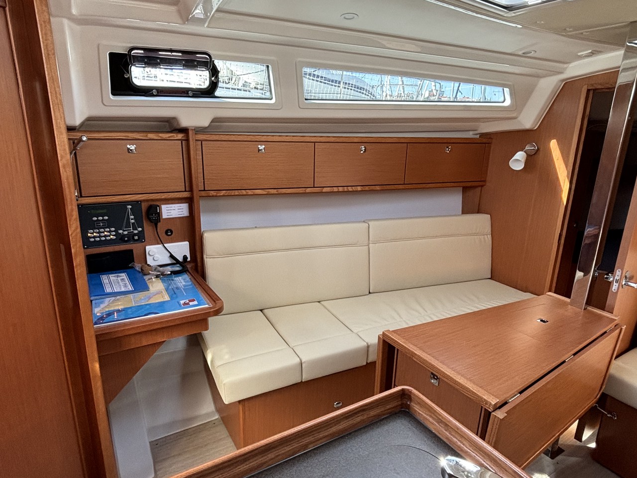 Bavaria Cruiser 34 - 2 cab. — photo 5