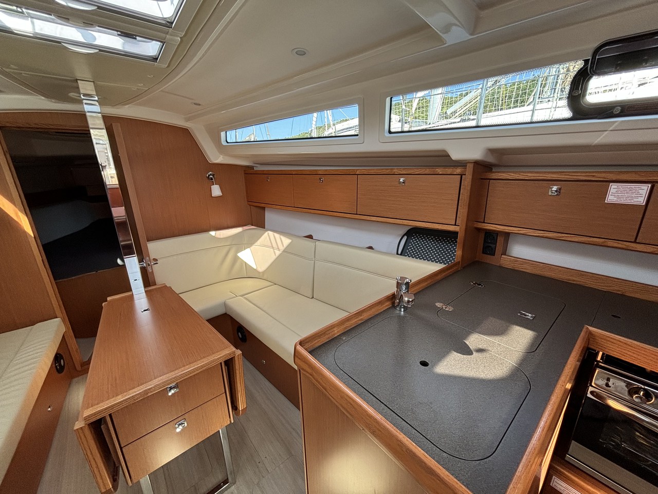 Bavaria Cruiser 34 - 2 cab. — photo 8