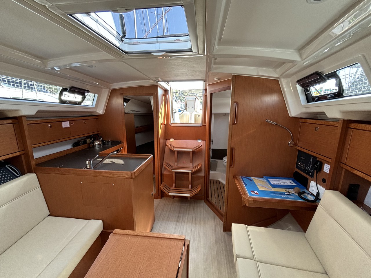 Bavaria Cruiser 34 - 2 cab. — photo 9
