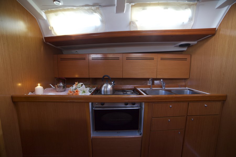 Cyclades 50.5 - 5 + 1 cab. — photo 29