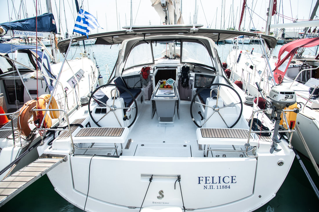 Oceanis 41.1 — photo 1