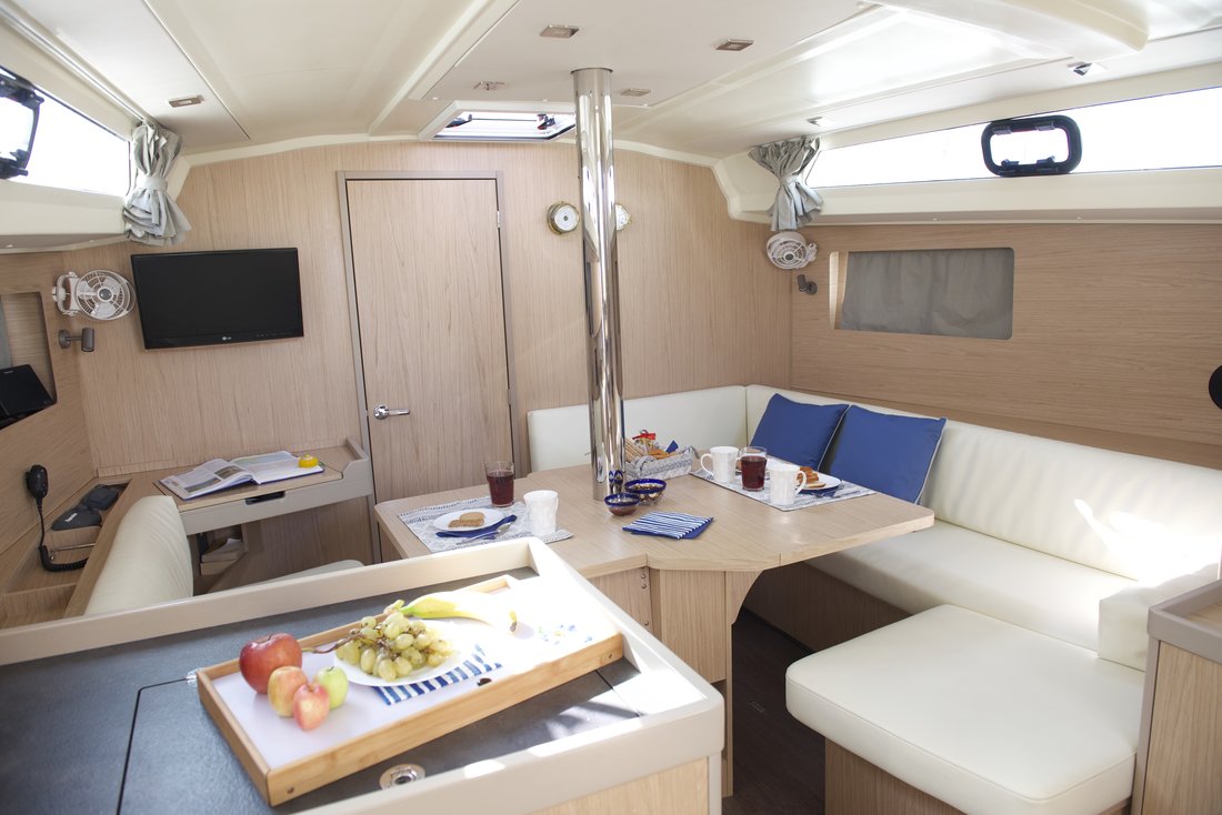 Oceanis 41.1 — photo 13