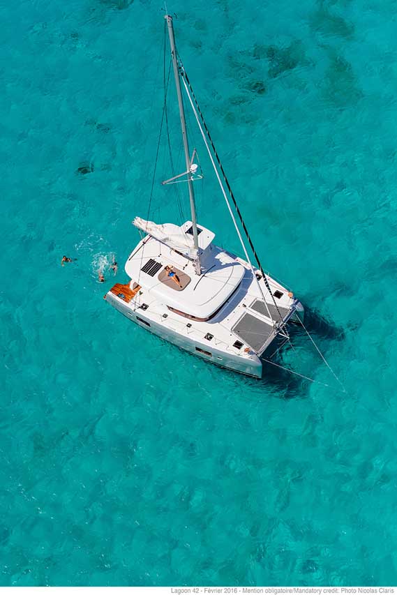 Lagoon 42 - 4 + 1 cab. — photo 3
