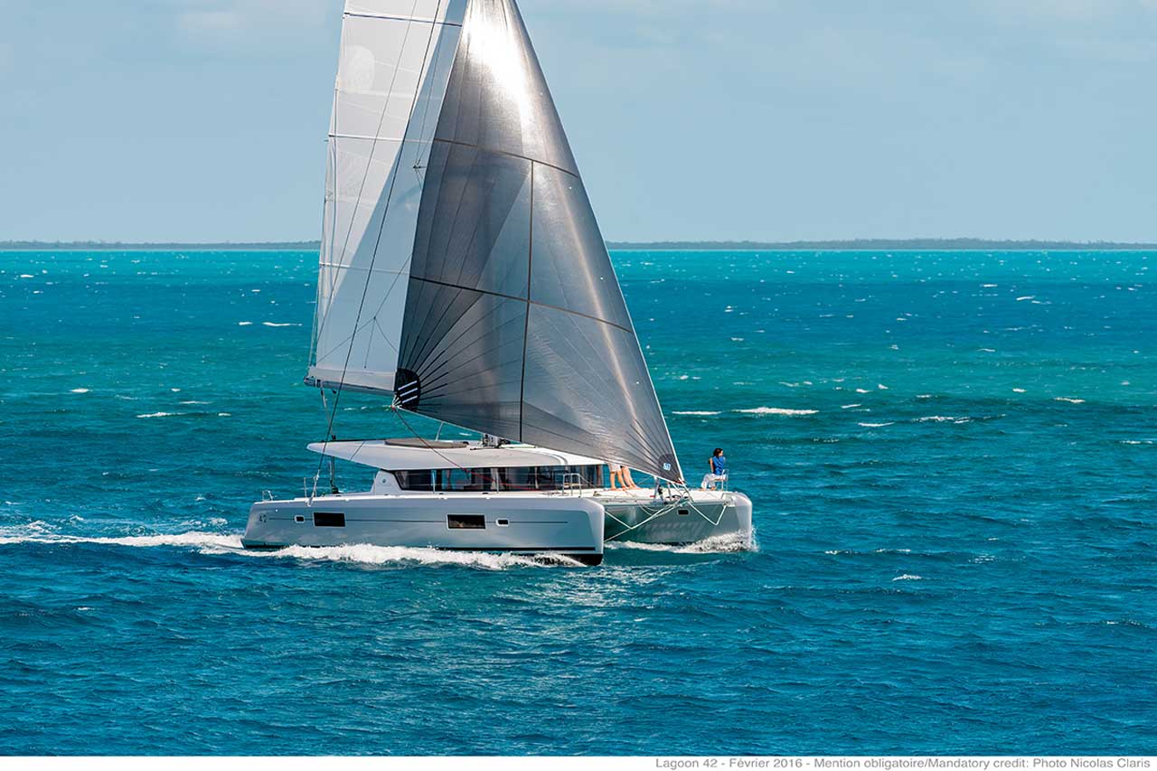 Lagoon 42 - 4 + 1 cab. — photo 4