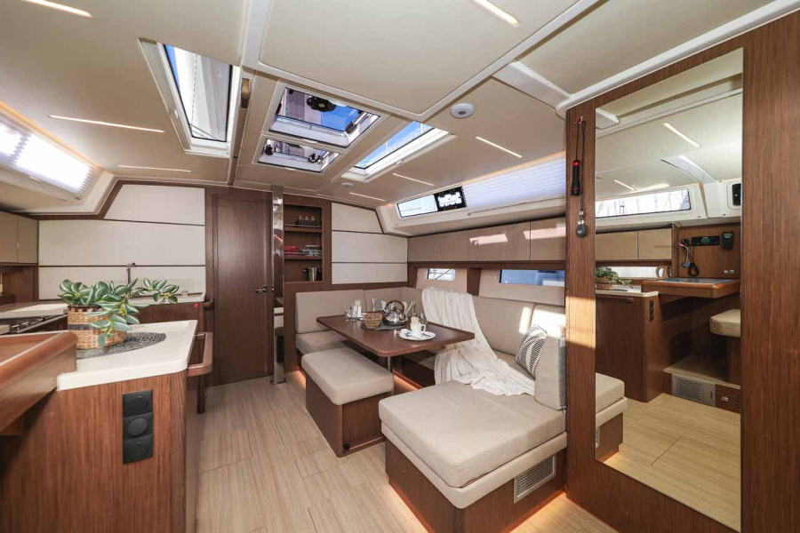 Bavaria C46 - 4 cab. — photo 11