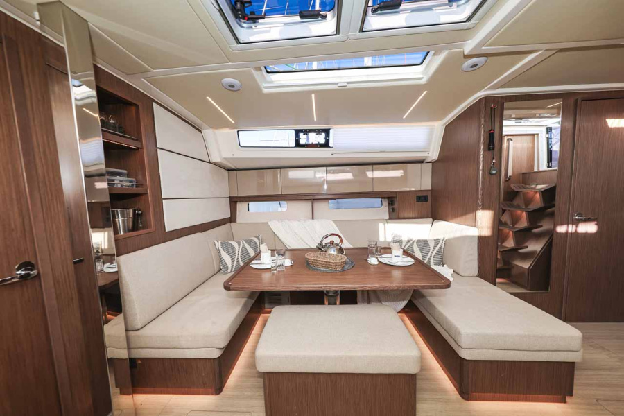 Bavaria C46 - 4 cab. — photo 12