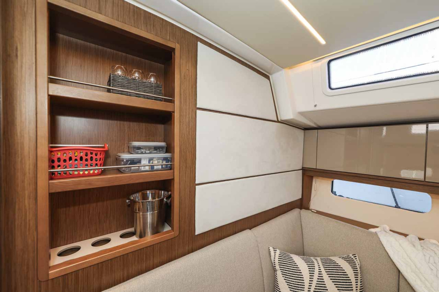 Bavaria C46 - 4 cab. — photo 14