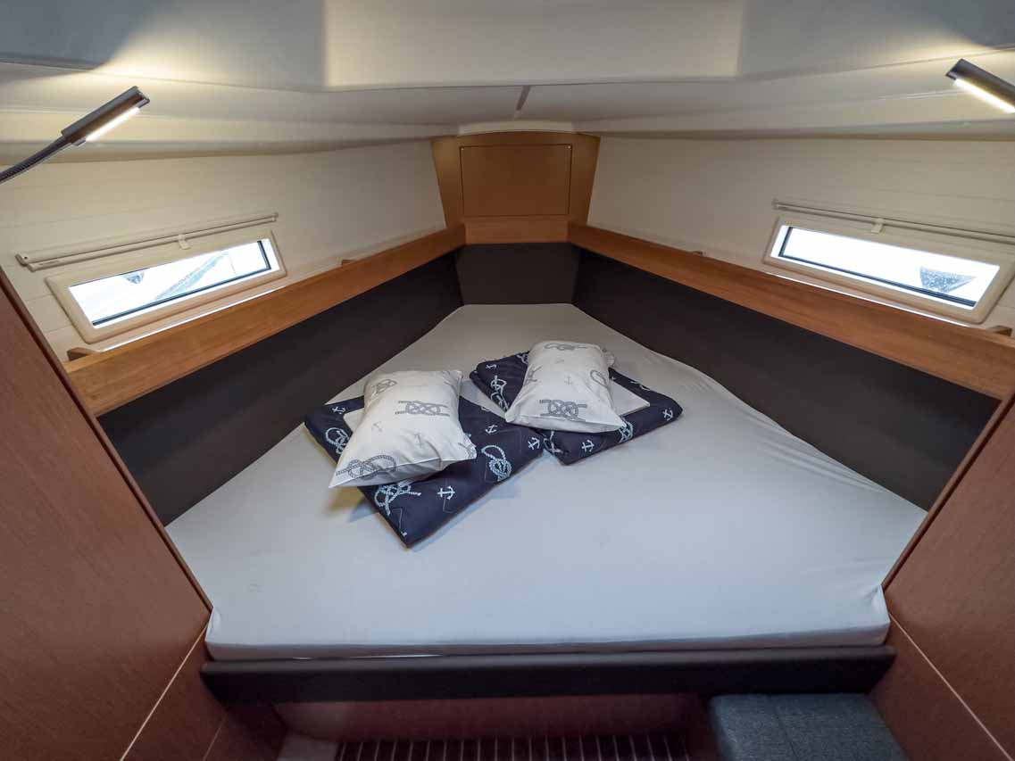 Bavaria Cruiser 37 - 3 cab. — photo 13
