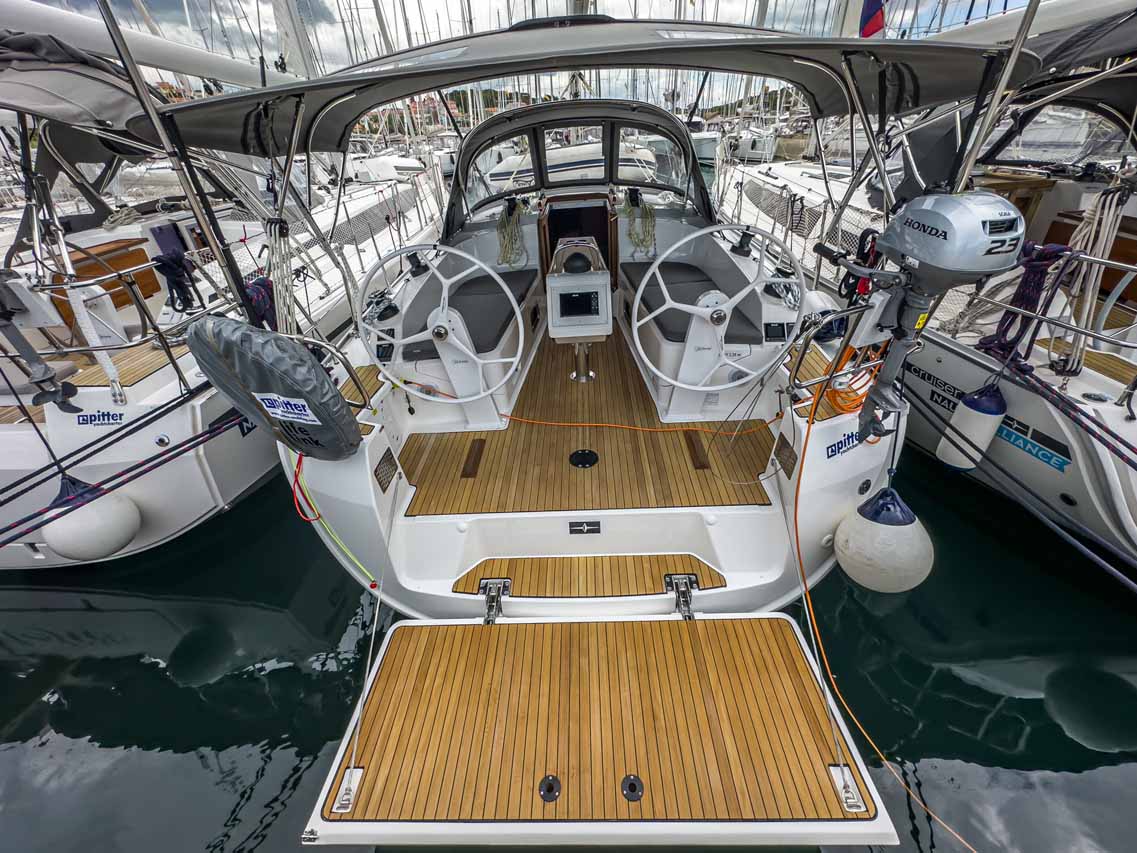 Bavaria Cruiser 37 - 3 cab. — photo 3
