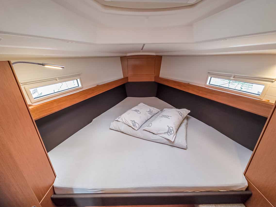 Bavaria Cruiser 37 - 3 cab. — photo 13