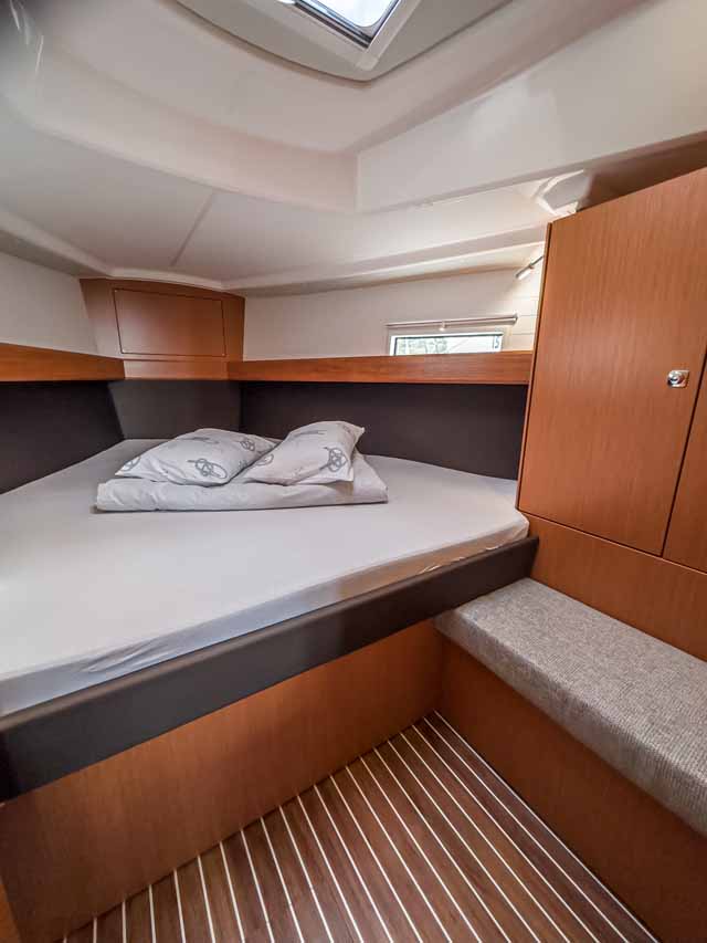 Bavaria Cruiser 37 - 3 cab. — photo 14