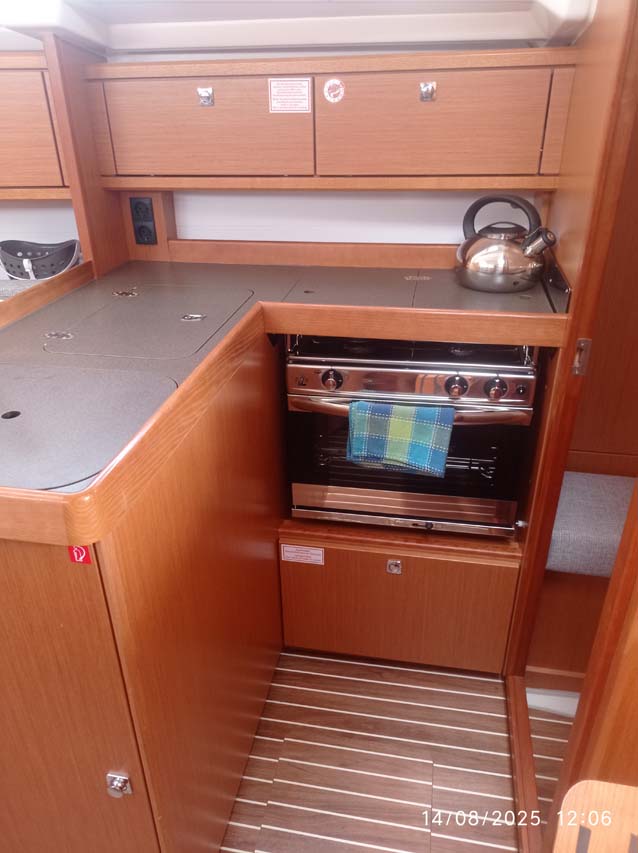 Bavaria Cruiser 34 - 2 cab. — photo 6